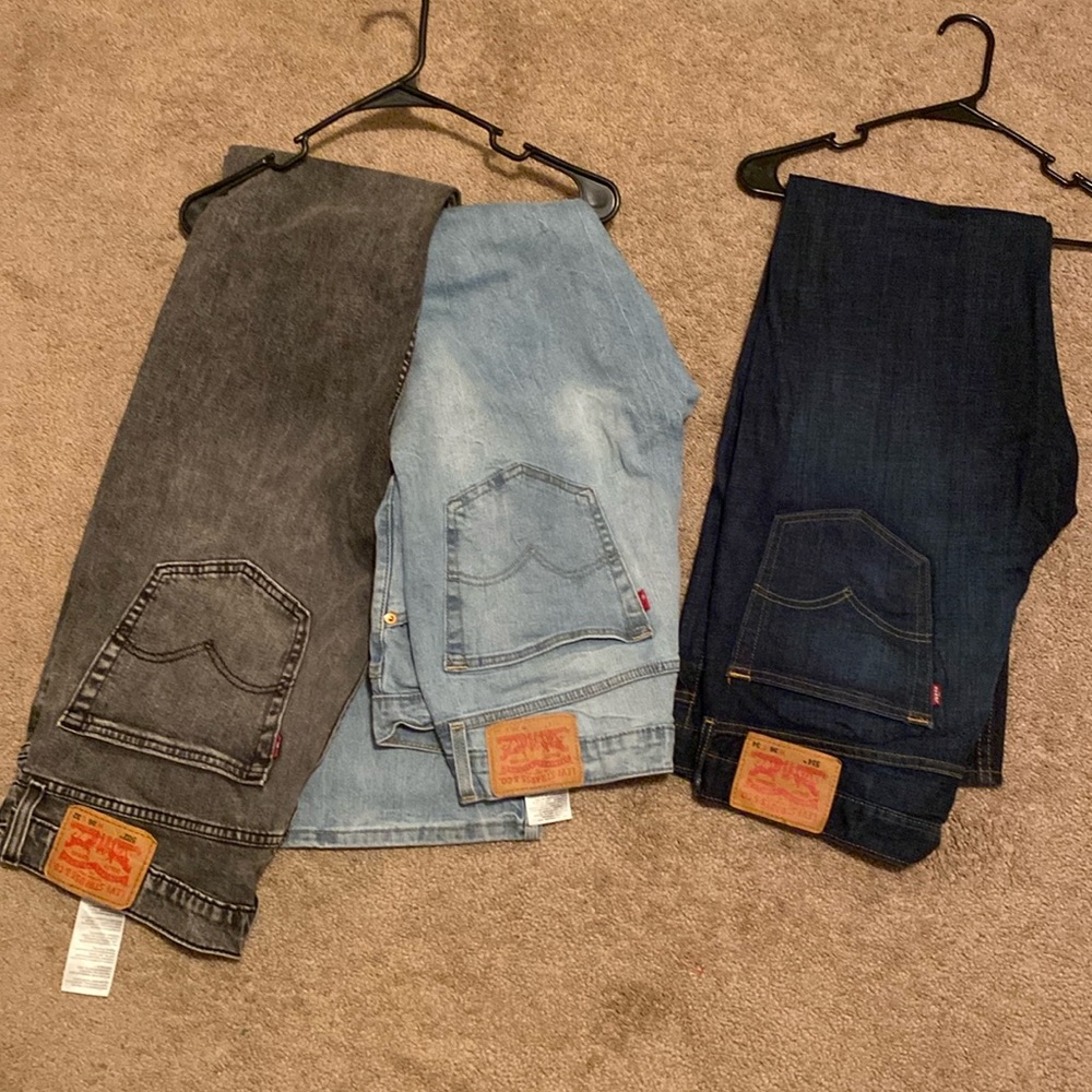 Levi’s Men’s jeans sizes 36/34